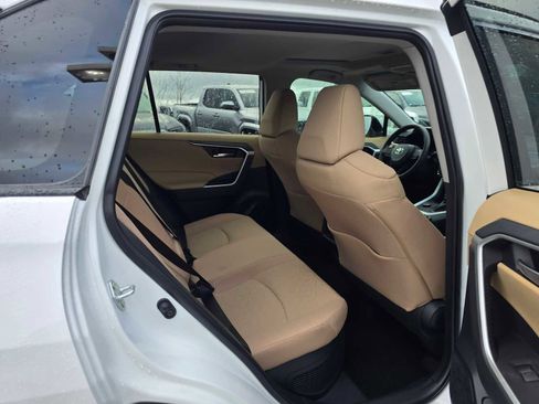 Certified 2025 Toyota RAV4 XLE image 2