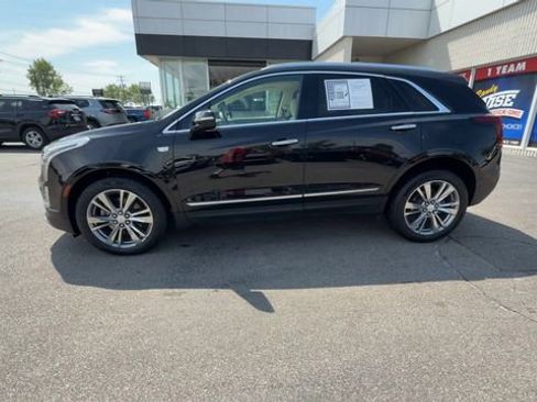 Used 2024 Cadillac XT5 Premium Luxury w/ LPO, Floor Liner Package AWD/4WD image 5