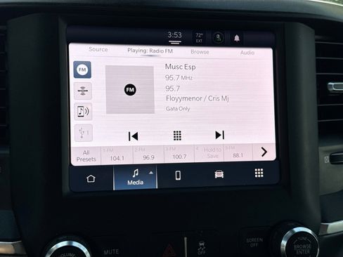 Used 2024 RAM 3500 Big Horn image 28