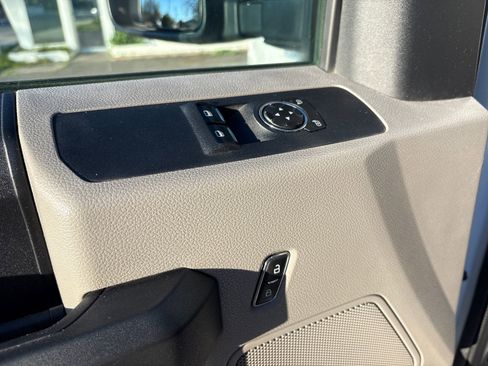 Used 2018 Ford F250 XL w/ Power Equipment Group image 11