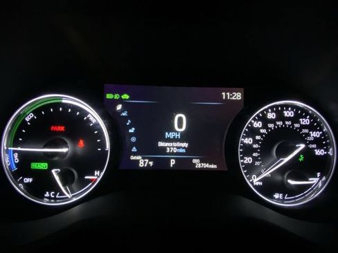 Used 2023 Toyota Sienna Platinum FWD image 15