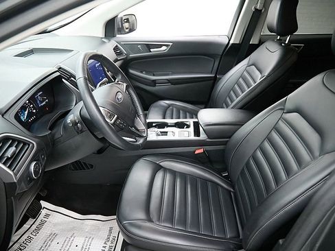 Used 2024 Ford Edge SEL image 19