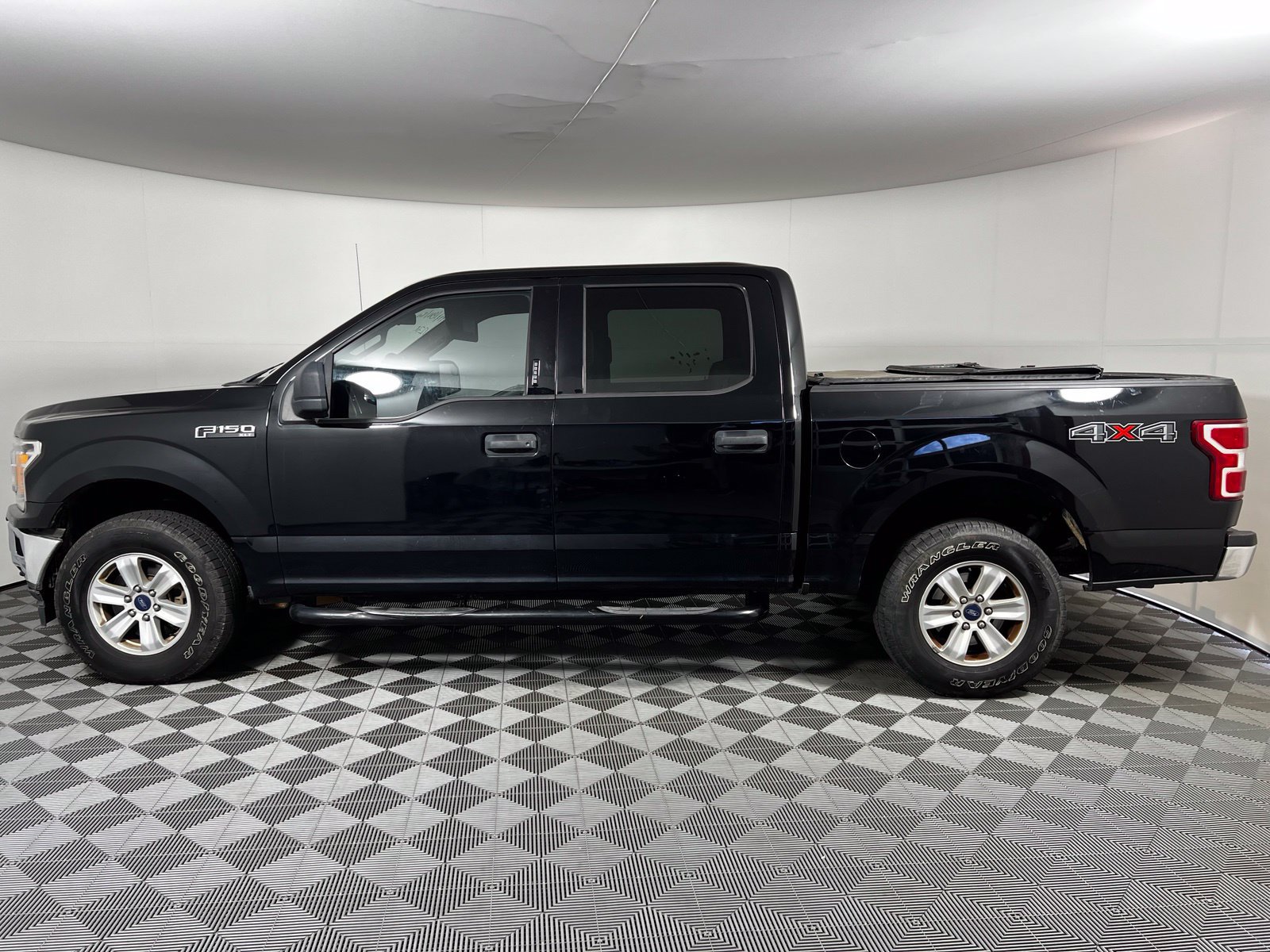 Used 2018 Ford F150 XLT AWD/4WD image 8