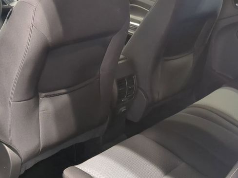 Used 2019 Ford Escape SE FWD image 21