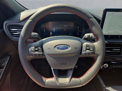 Certified 2024 Ford Escape ST-Line w/ Tech Pack #1 AWD/4WD image 13