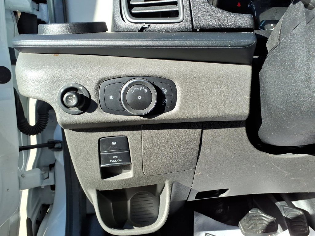 Used 2025 Ford Transit 250 Low Roof w/ Exterior Upgrade Package RWD image 19