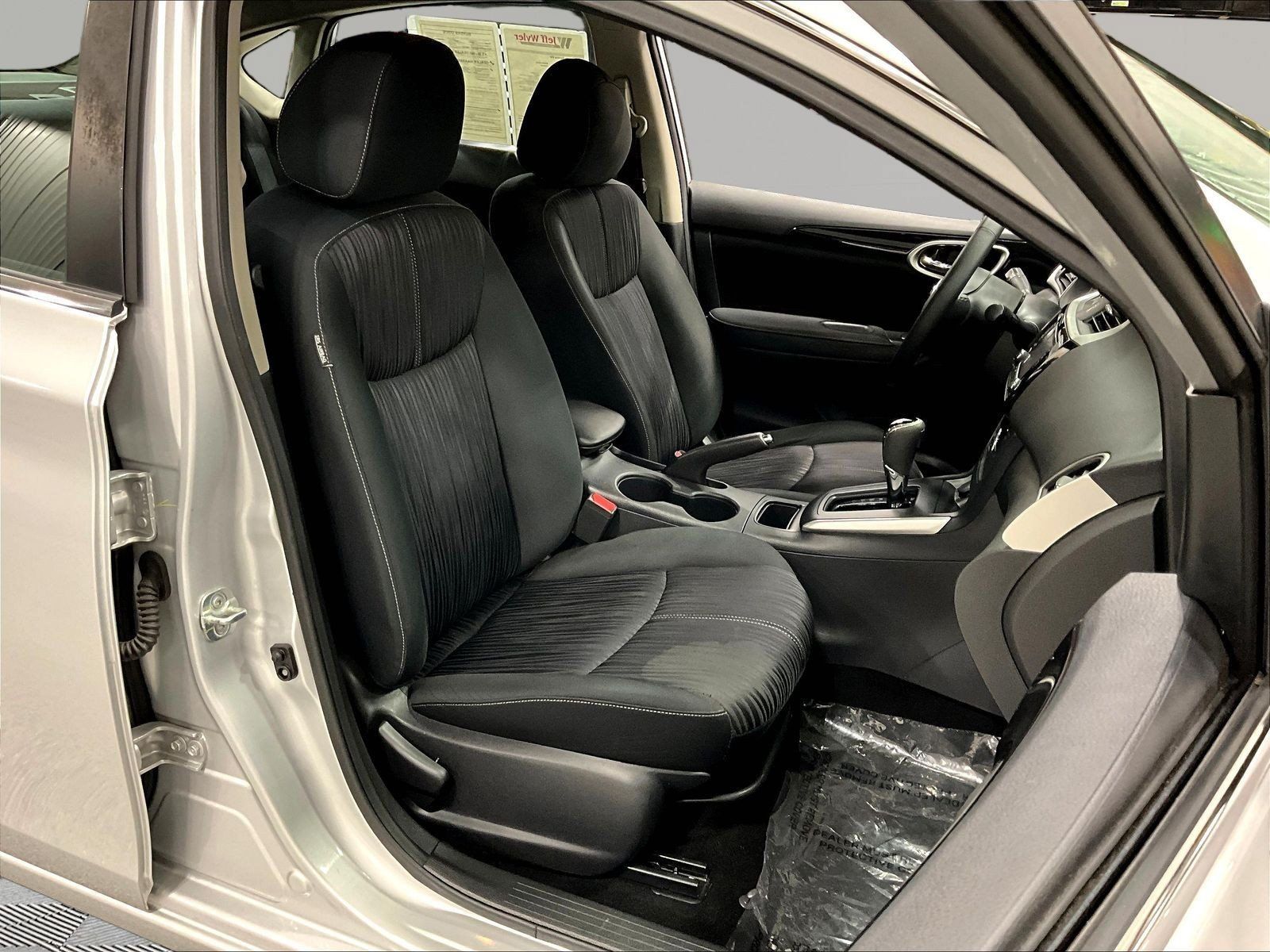 Used 2018 Nissan Sentra SV FWD image 28