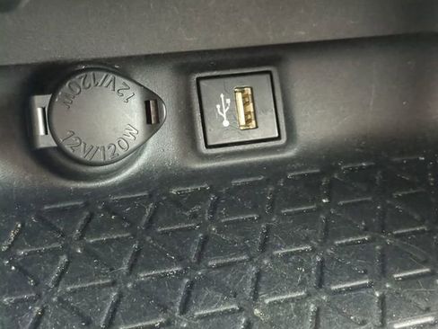 Certified 2023 Toyota RAV4 LE image 21