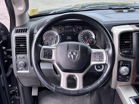 Used 2015 RAM 1500 Laramie w/ Convenience Group image 22