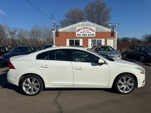 Used 2011 Volvo S60 T6 image 4