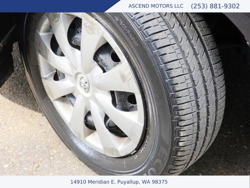 Used 2010 Toyota Corolla LE FWD image 16