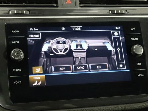 Used 2024 Volkswagen Tiguan SE R-Line AWD/4WD image 37