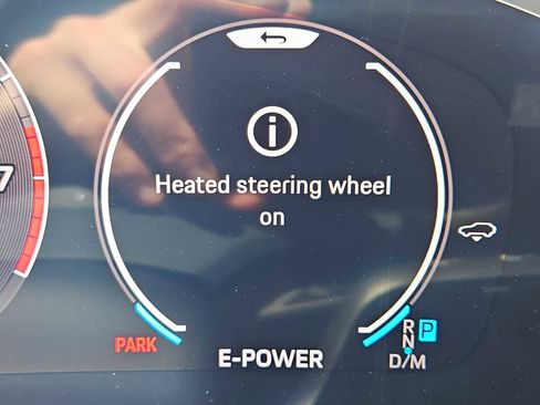 Certified 2025 Porsche Cayenne S AWD/4WD image 32