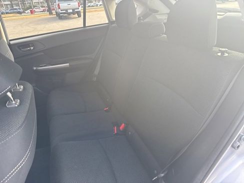 Used 2015 Subaru Crosstrek 2.0i Premium w/ Moonroof Package image 18