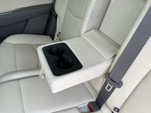 Used 2021 Cadillac XT5 Premium Luxury image 40