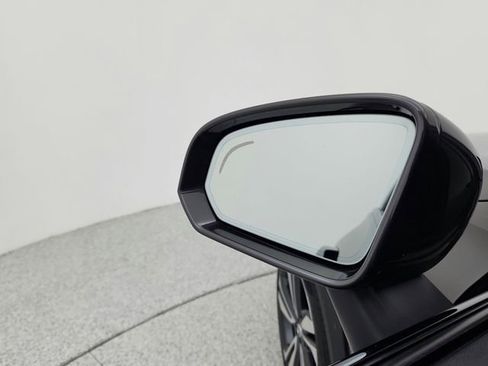 Certified 2025 Volvo V60 B5 Cross Country Plus image 31