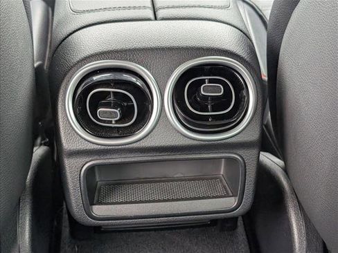 Used 2022 Mercedes-Benz C 300 Sedan image 15