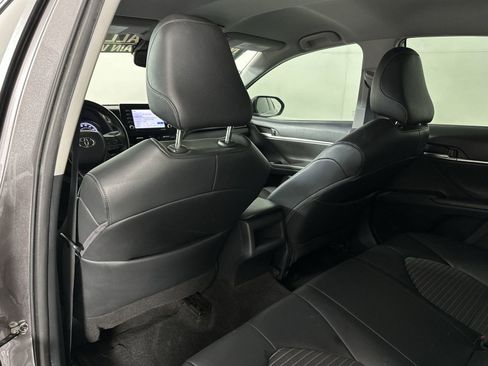 Used 2022 Toyota Camry SE w/ Convenience Package FWD image 23