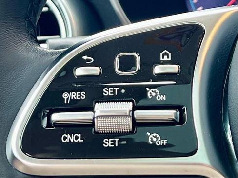 Certified 2022 Mercedes-Benz GLC 300 4MATIC image 19