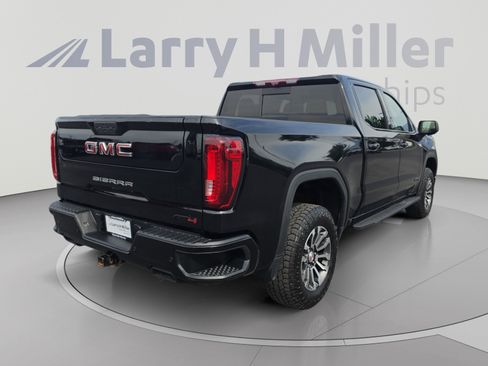 Used 2021 GMC Sierra 1500 AT4 w/ AT4 Premium Package AWD/4WD image 5