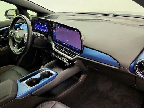 Used 2024 Chevrolet Equinox EV LT w/ Active Safety Package 3 FWD image 24