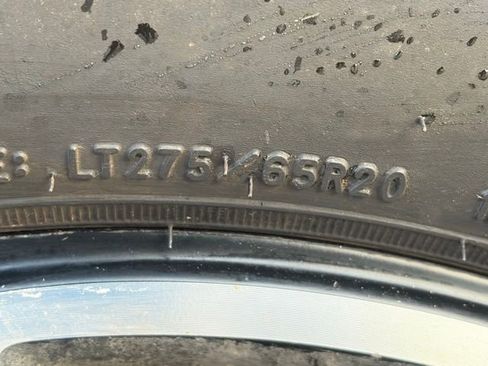 Used 2024 Ford F350 Platinum image 8