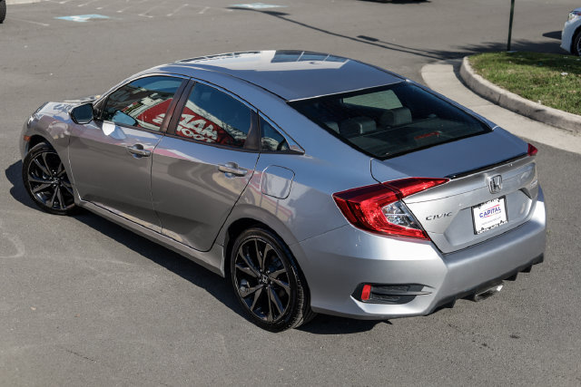 Used 2019 Honda Civic Sport image 16