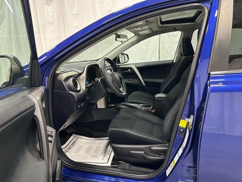 Used 2015 Toyota RAV4 XLE image 10