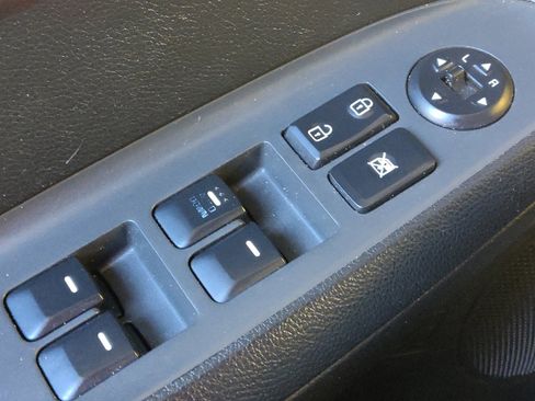 Used 2017 Kia Forte LX FWD image 27