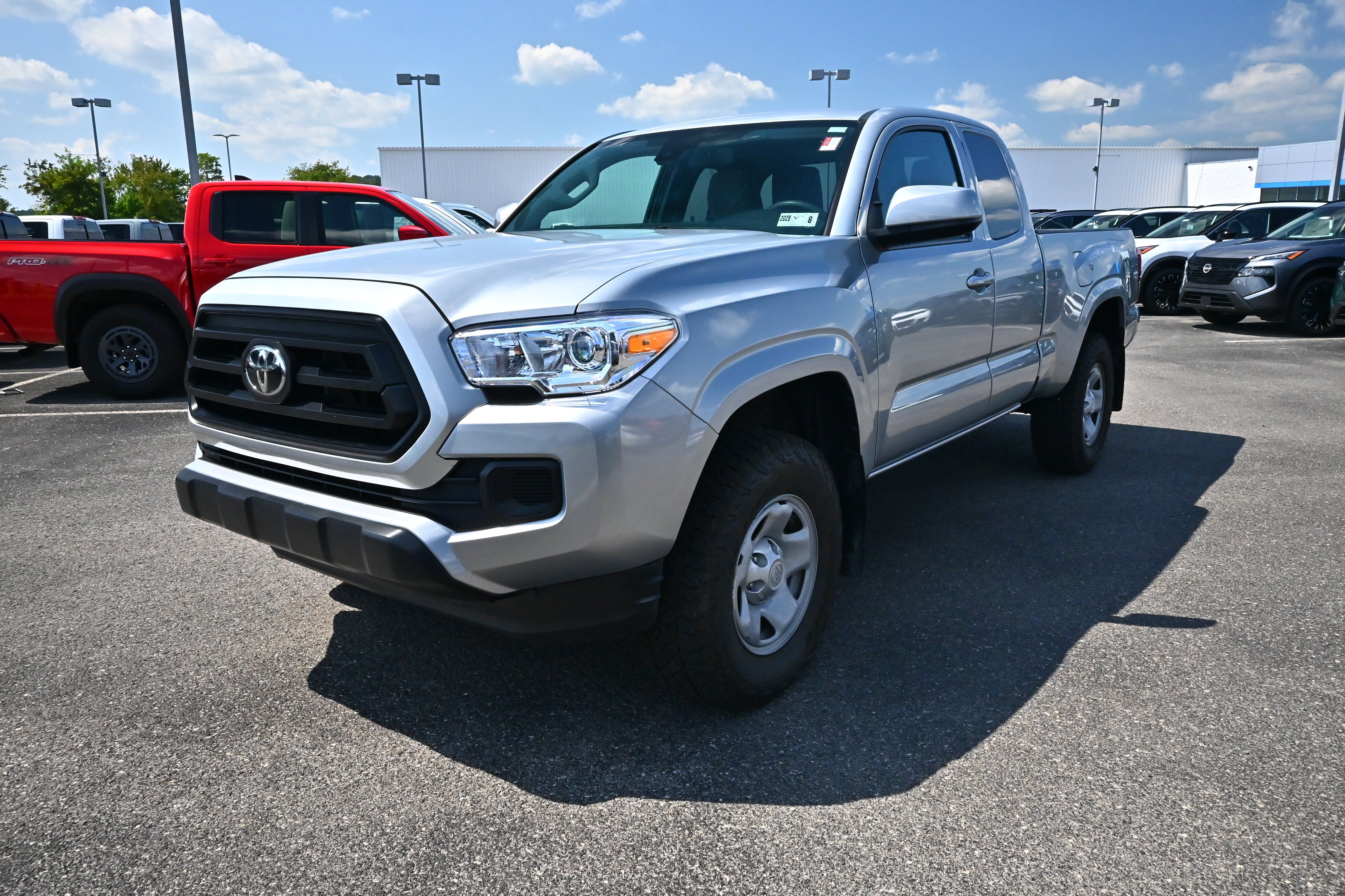 Used 2023 Toyota Tacoma SR w/ SR Convenience Package RWD image 4