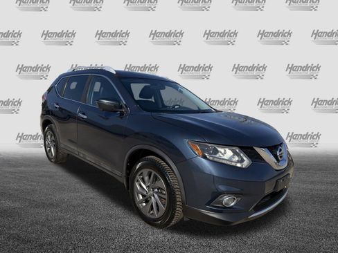 Used 2016 Nissan Rogue SL w/ SL Premium Package image 2