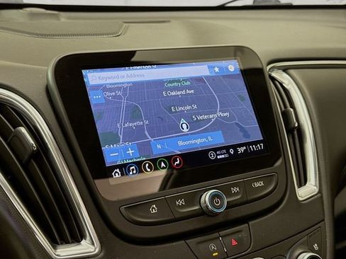 Used 2024 Chevrolet Malibu LT image 15