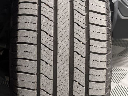 Used 2020 Honda CR-V EX image 29