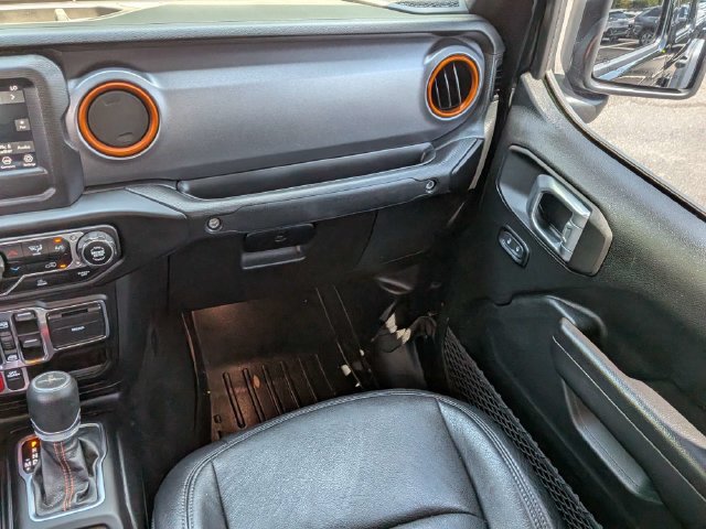 Used 2020 Jeep Gladiator Mojave AWD/4WD image 19