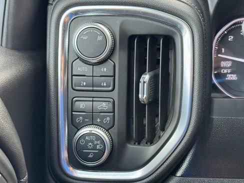 Used 2019 GMC Sierra 1500 SLT w/ SLT Premium Plus Package image 17