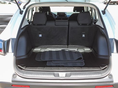 Used 2024 Honda HR-V LX image 26