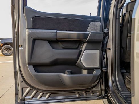 Used 2022 Ford F150 Platinum w/ Equipment Group 701A High image 38