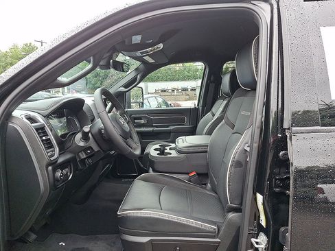 Used 2025 RAM 3500 Limited w/ Towing Technology Group AWD/4WD image 11