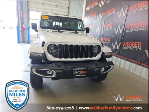 New 2026 Jeep Gladiator Sport AWD/4WD image 2