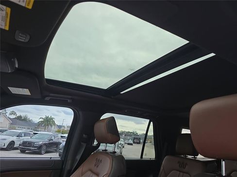 Used 2022 Ford Expedition King Ranch image 24