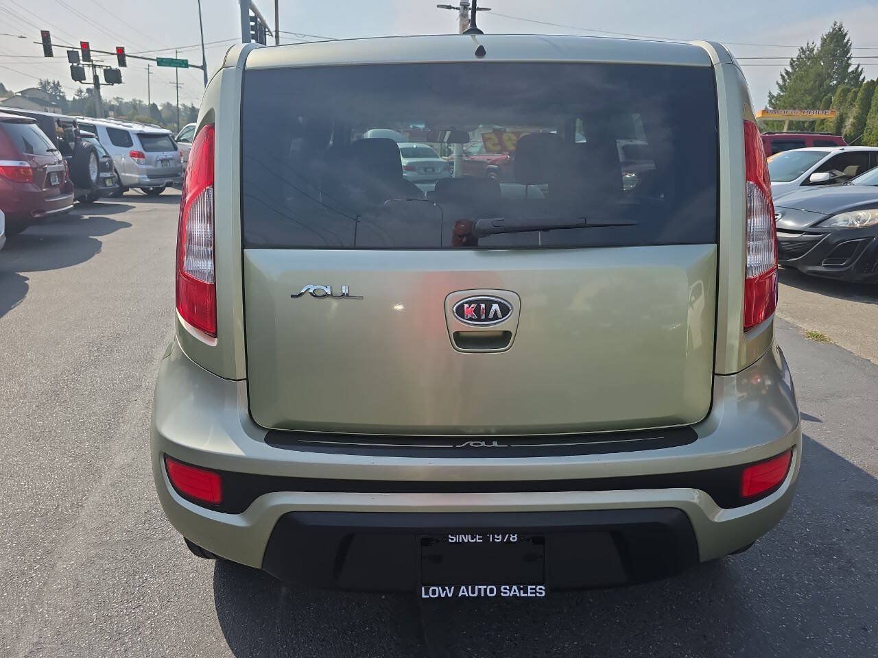 Used 2012 Kia Soul + FWD image 6