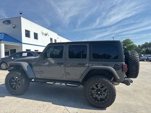 Used 2019 Jeep Wrangler Unlimited Rubicon AWD/4WD image 16