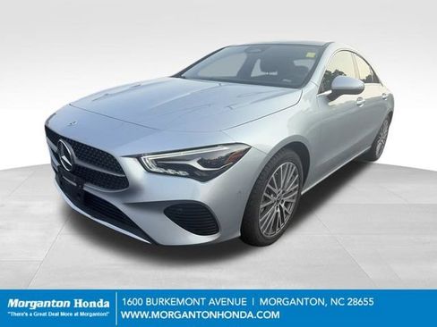 Used 2025 Mercedes-Benz CLA 250 4MATIC image 3