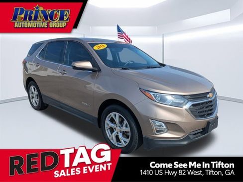 Used 2018 Chevrolet Equinox LT image 1