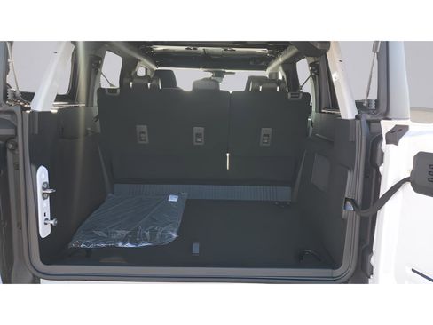 New 2025 Ford Bronco Outer Banks image 36