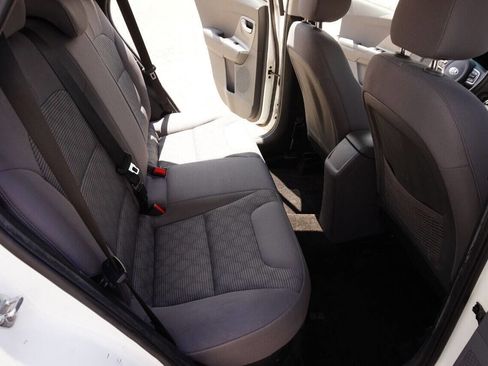 Used 2017 Kia Niro FE image 19