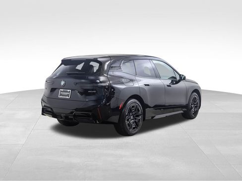 New 2026 BMW iX xDrive60 w/ M Sport Package image 5