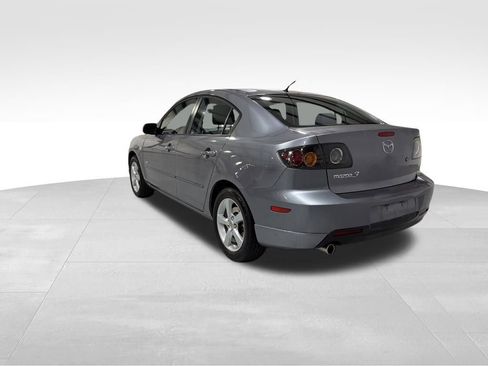 Used 2006 MAZDA MAZDA3 s image 9