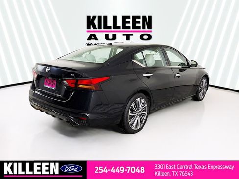 Used 2023 Nissan Altima 2.5 SL FWD image 8