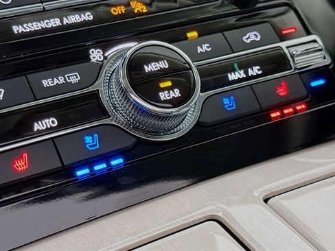 Used 2023 Lincoln Navigator L Black Label AWD/4WD image 23